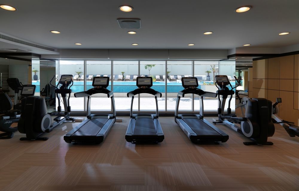 Damac Maison The Vogue 迪拜 外观 照片 The gym at the hotel